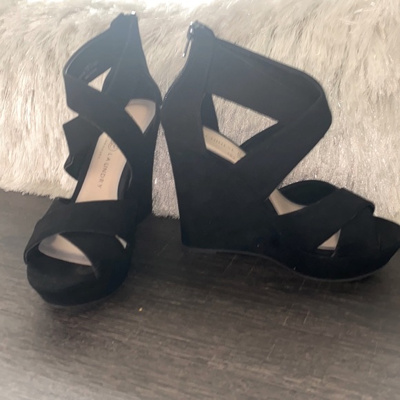 Chinese laundry black suede wedges - Picture 1 of 9
